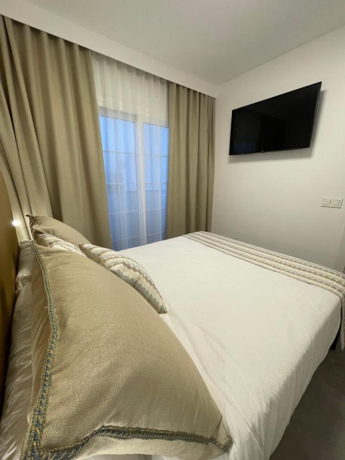 Izaro Apartamento Atico De Lujo Cerca De Playa Dorada Playa Blanca  Extérieur photo
