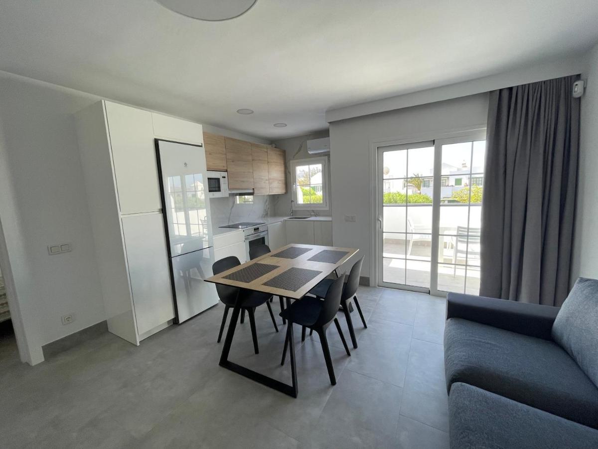 Izaro Apartamento Atico De Lujo Cerca De Playa Dorada Playa Blanca  Extérieur photo