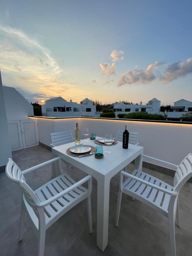 Izaro Apartamento Atico De Lujo Cerca De Playa Dorada Playa Blanca  Extérieur photo
