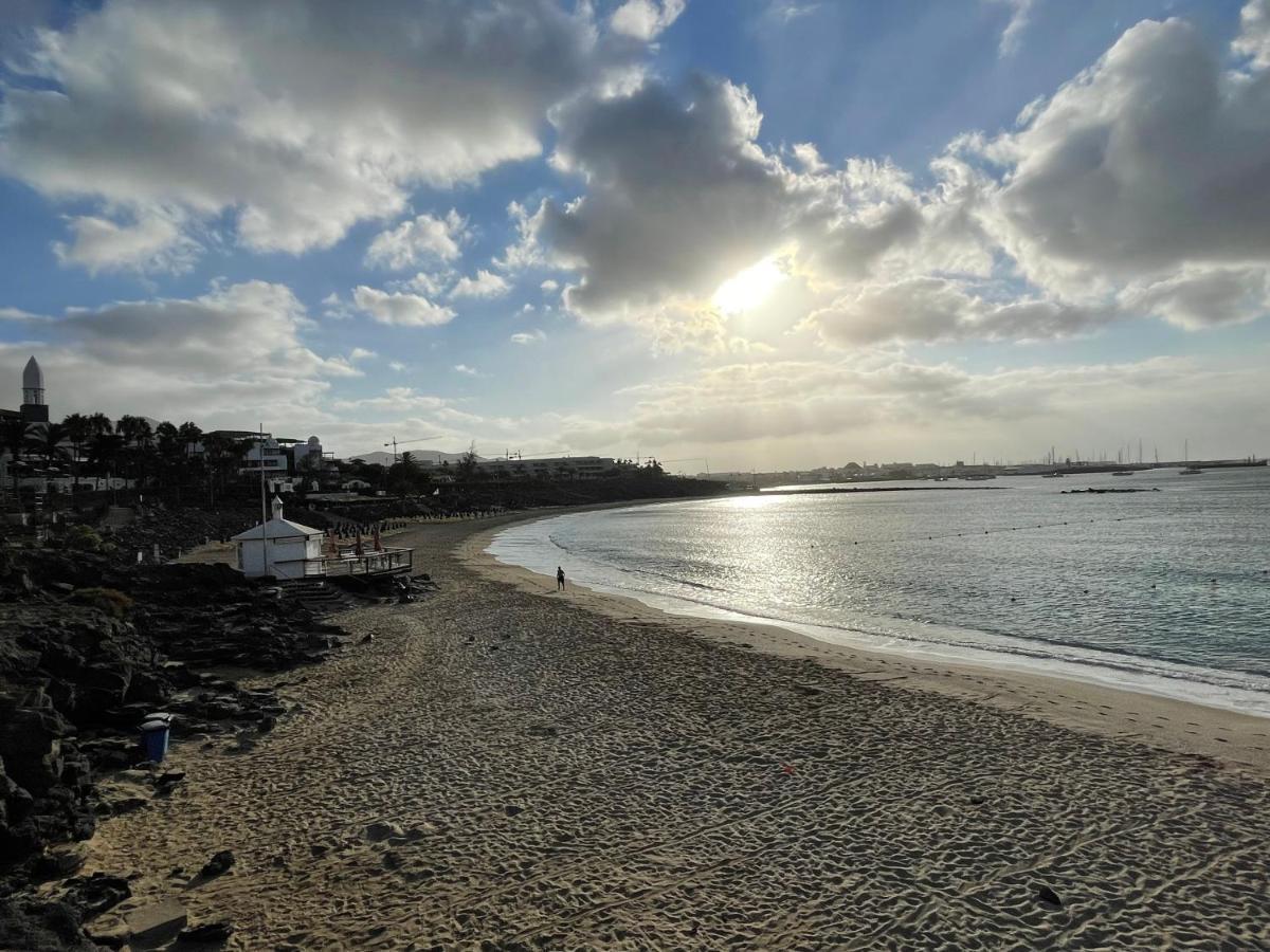 Izaro Apartamento Atico De Lujo Cerca De Playa Dorada Playa Blanca  Extérieur photo
