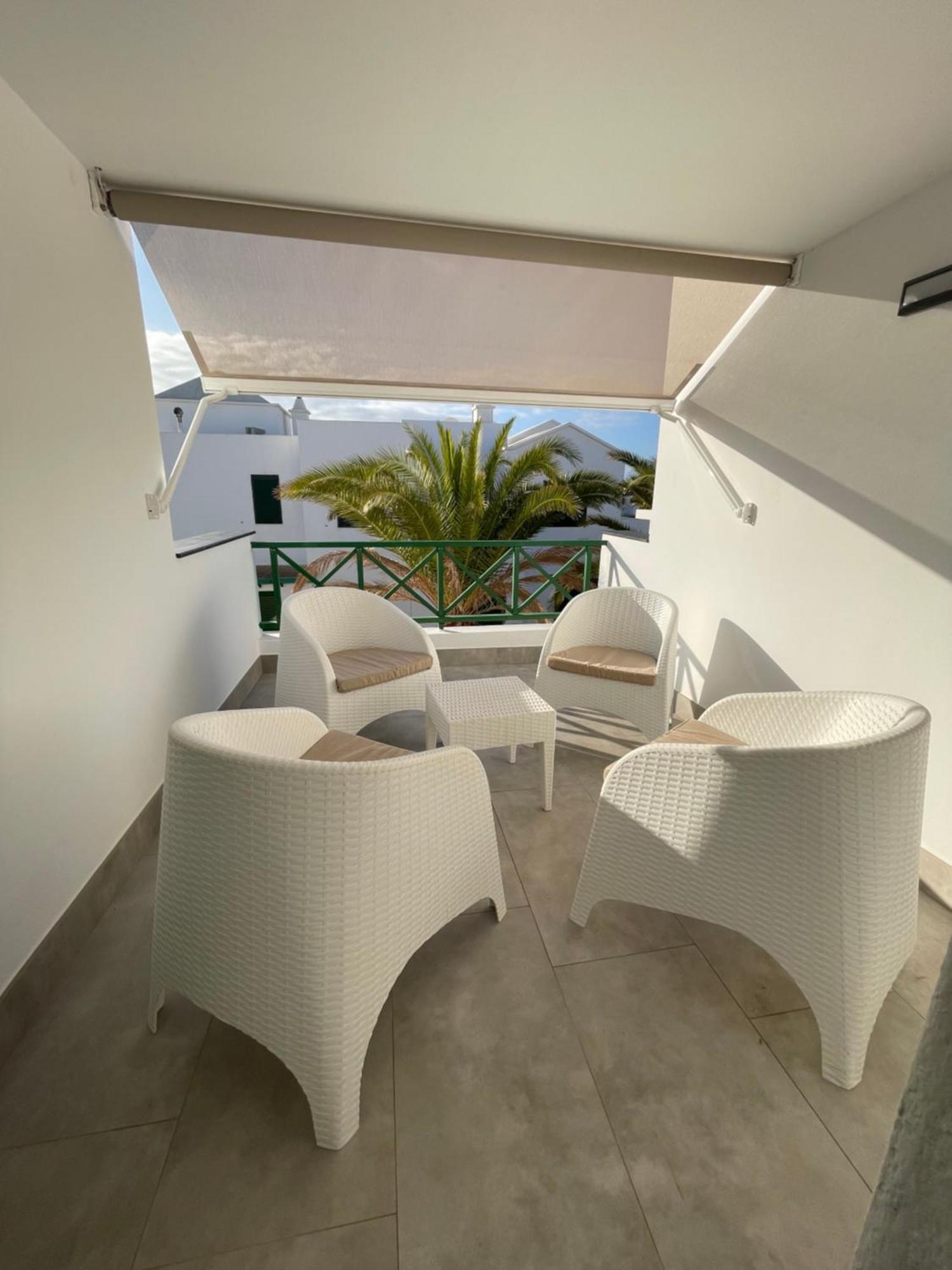 Izaro Apartamento Atico De Lujo Cerca De Playa Dorada Playa Blanca  Extérieur photo